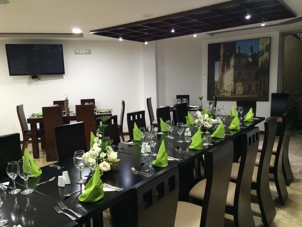 Hotel Valgus Cuenca Kültér fotó