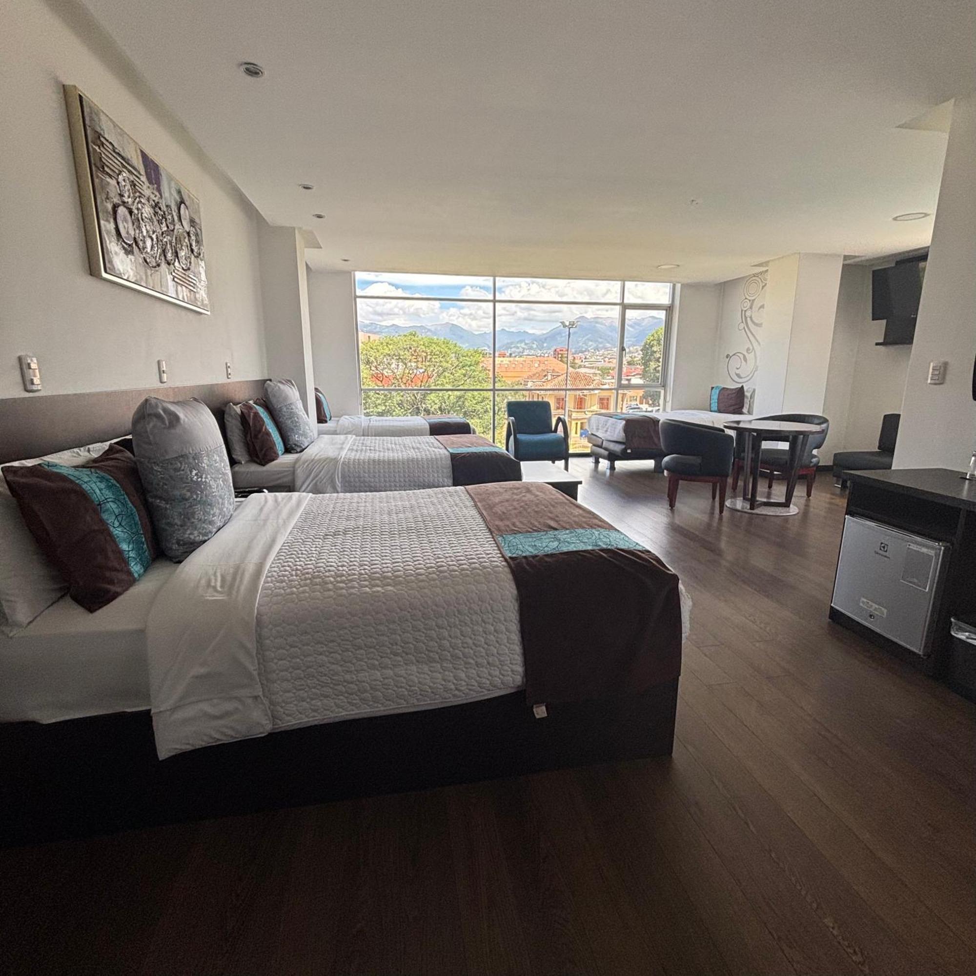 Hotel Valgus Cuenca Kültér fotó