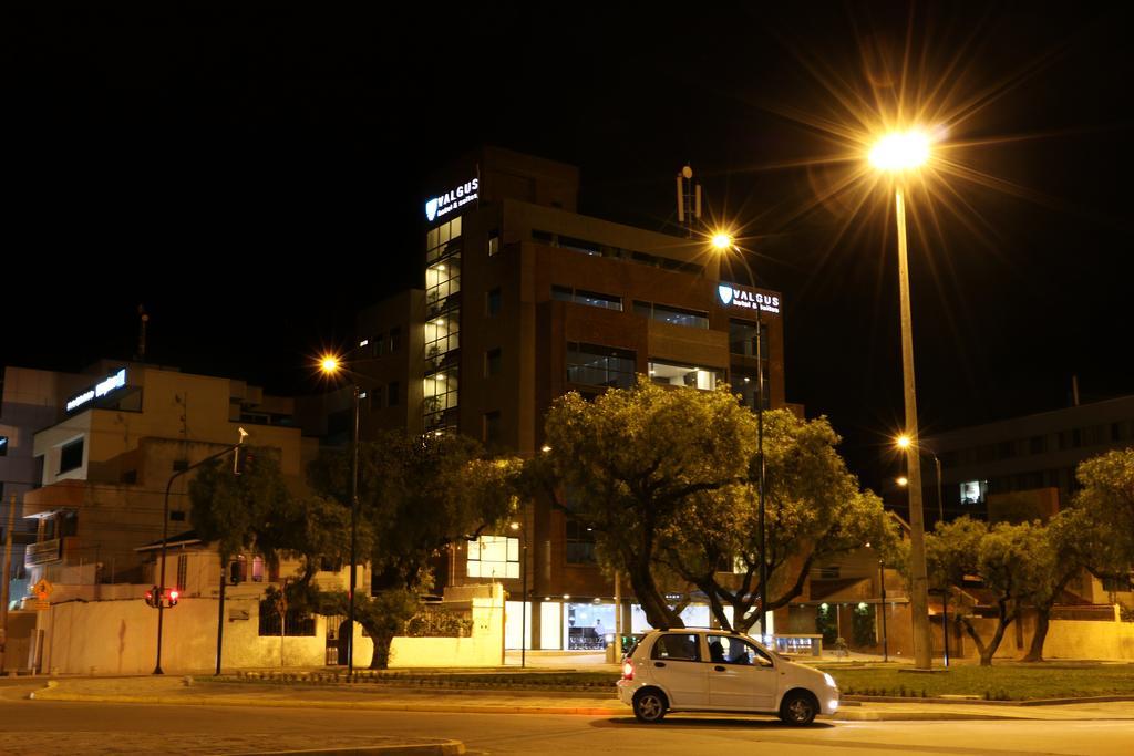 Hotel Valgus Cuenca Kültér fotó