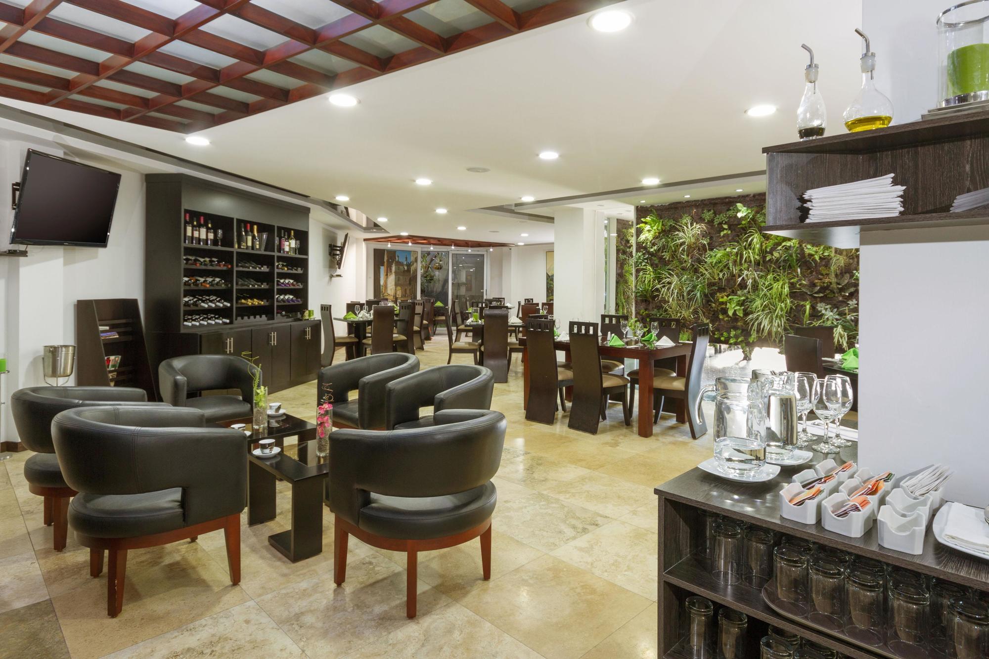 Hotel Valgus Cuenca Kültér fotó